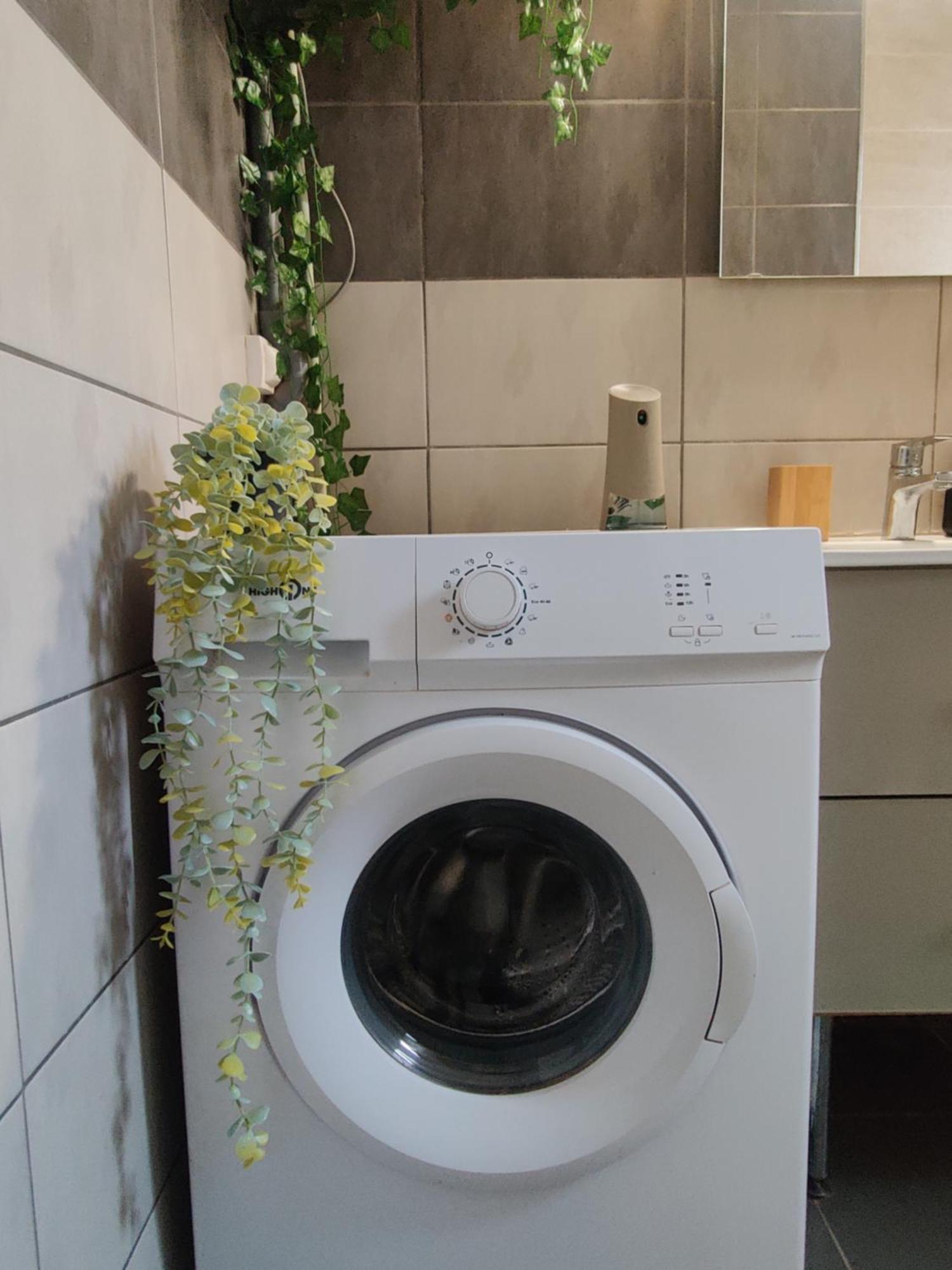 Apartamento La Jungle Urbaine Avec Garage Prive & Climatisation Perpiñán Exterior foto